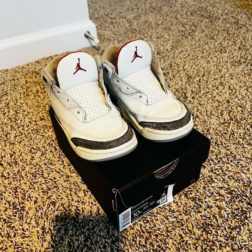 Jordan 3 Retro - White cement reimagined- size 10c